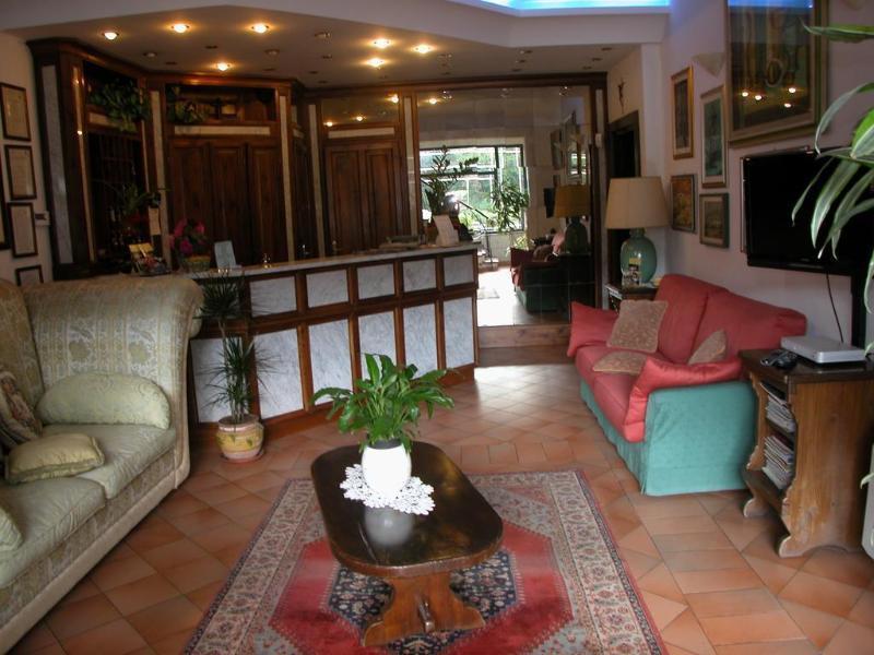 Hotel Ristorante Da Carlos Santa Maria Giudice Kültér fotó