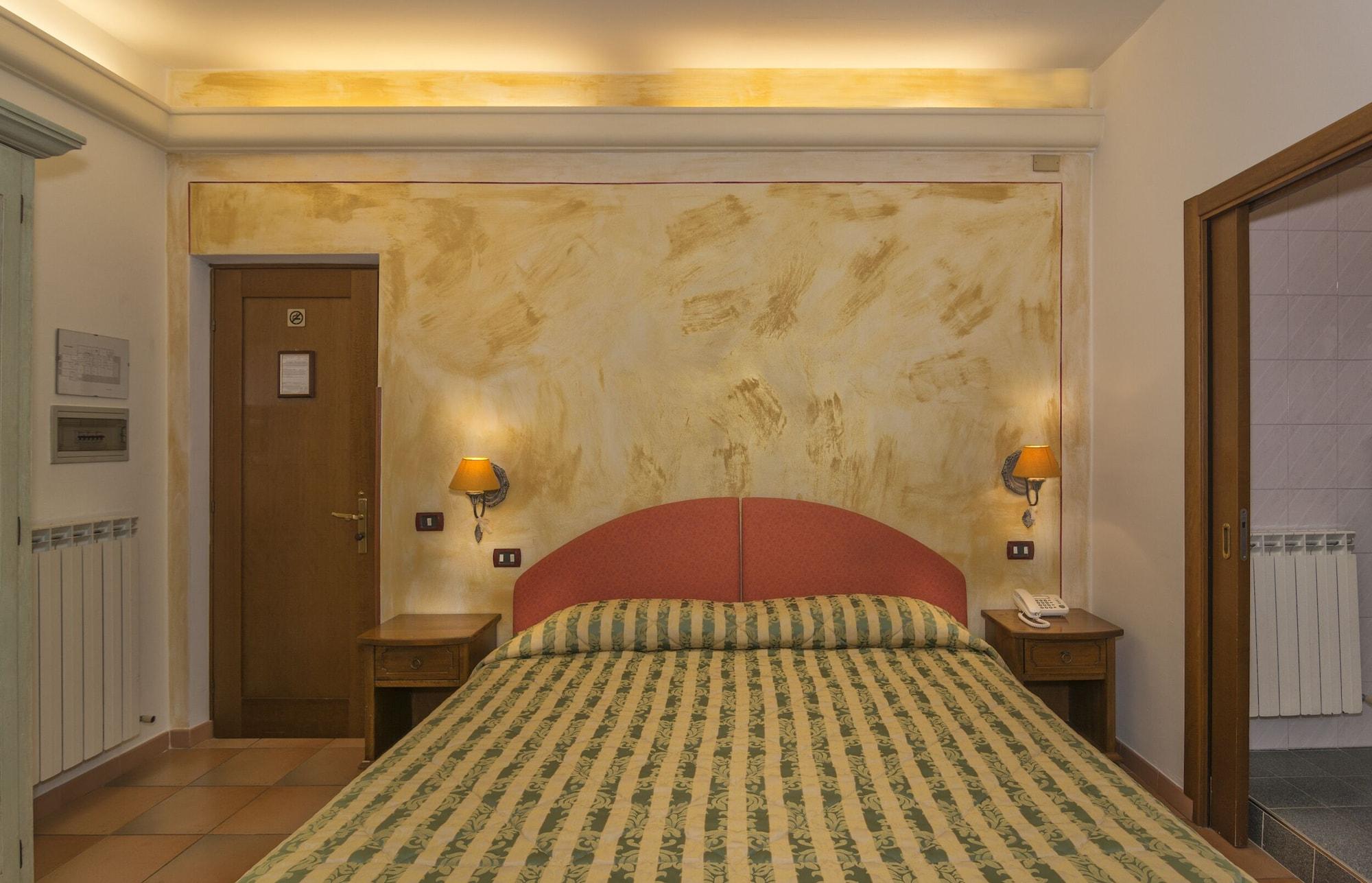 Hotel Ristorante Da Carlos Santa Maria Giudice Kültér fotó
