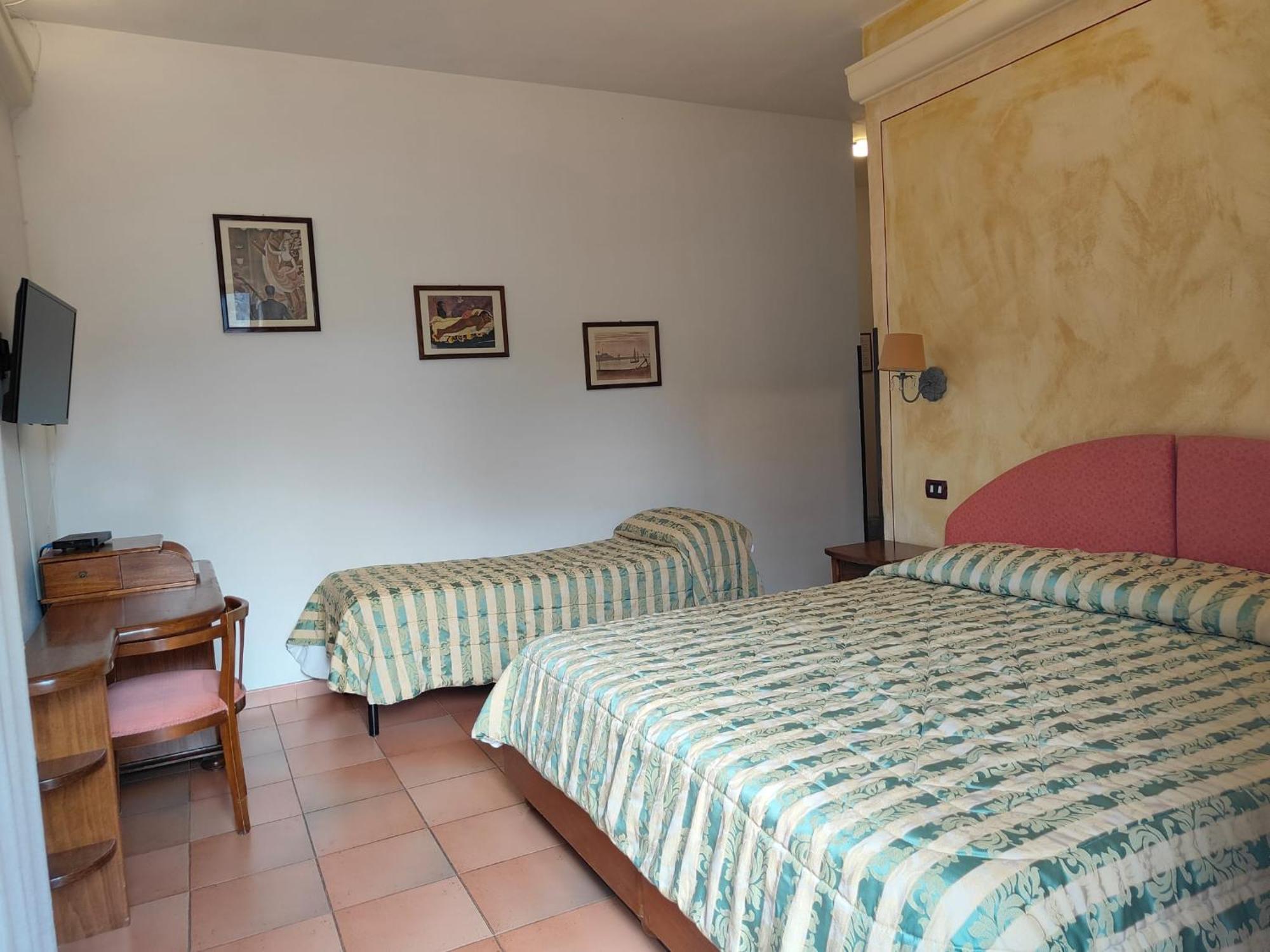 Hotel Ristorante Da Carlos Santa Maria Giudice Kültér fotó
