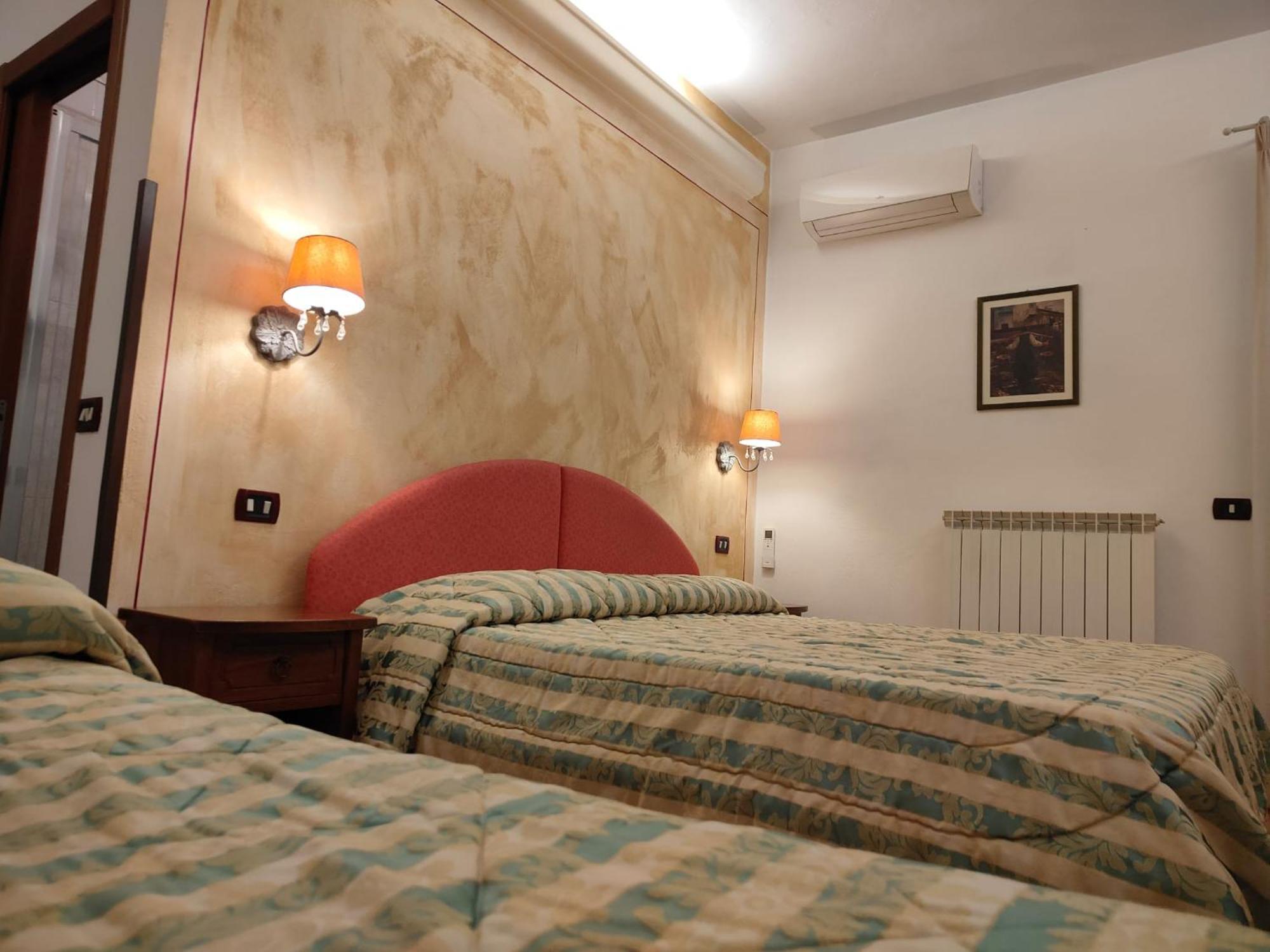 Hotel Ristorante Da Carlos Santa Maria Giudice Kültér fotó