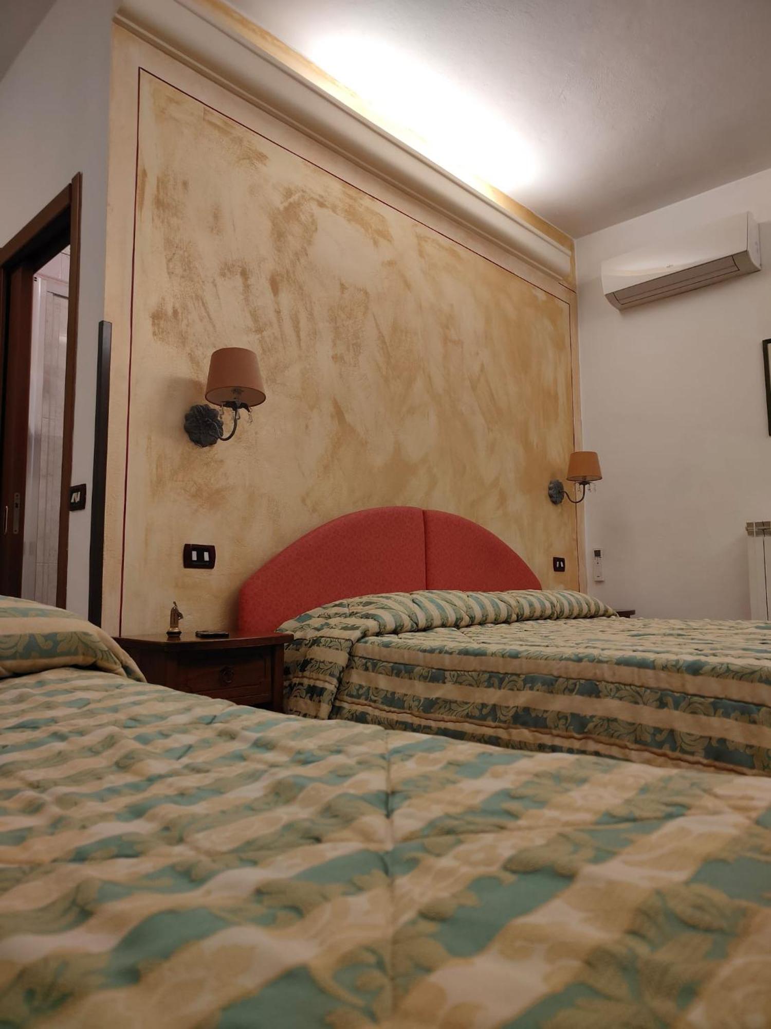 Hotel Ristorante Da Carlos Santa Maria Giudice Kültér fotó
